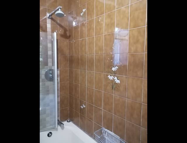 3 bed property to rent in ARCADIA